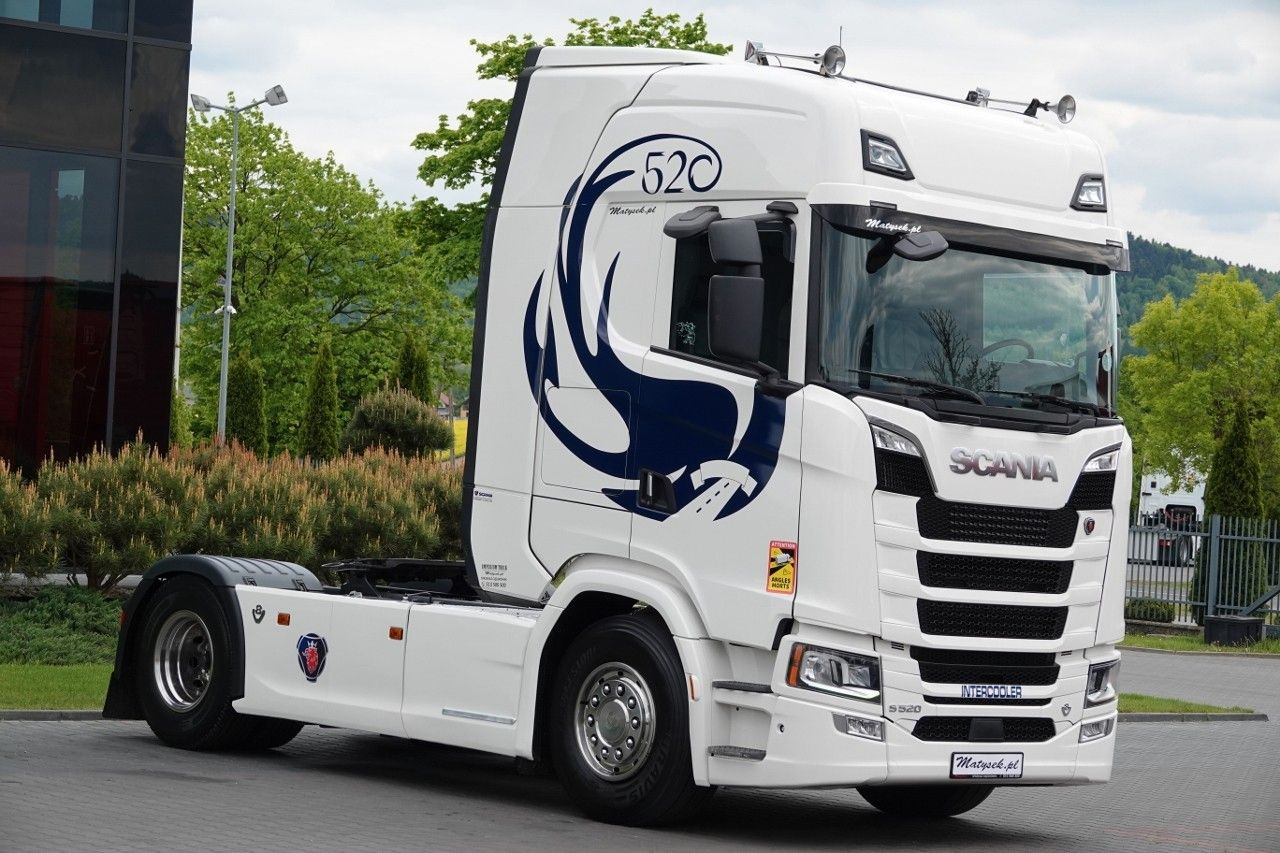 Scania S 520 / V8 / RETARDER / I-PARK COOL / - Vlačilec: slika 2 Scania S 520 / V8 / RETARDER / I-PARK COOL / - Vlačilec: slika 2