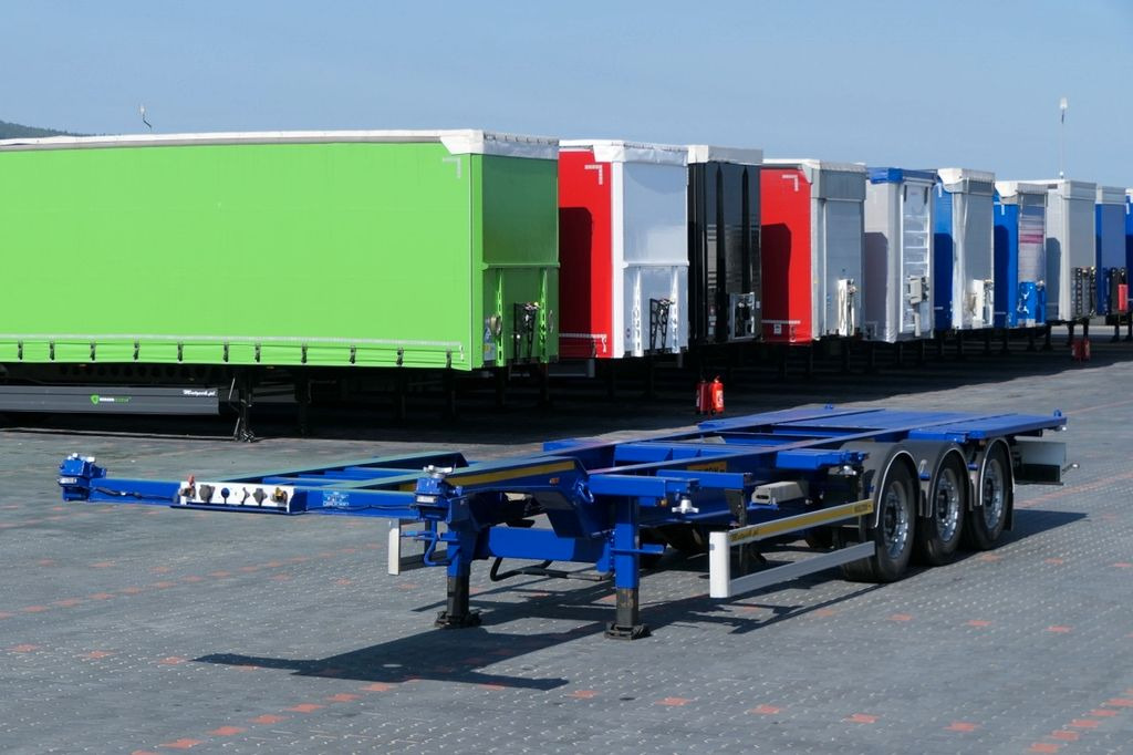 Wielton CHASISS / FOR CONTAINERS / LIFTED AXLE / SAF / - Kontejnerska polprikolica/ Polprikolica z zamenljivim tovoriščem: slika 1 Wielton CHASISS / FOR CONTAINERS / LIFTED AXLE / SAF / - Kontejnerska polprikolica/ Polprikolica z zamenljivim tovoriščem: slika 1