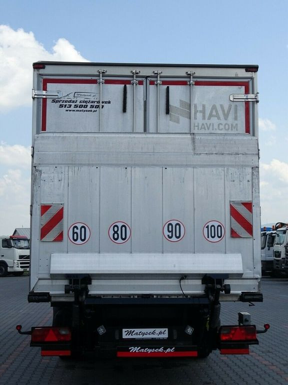 Wielton PLANDEX/REFRIDGERATOR/19 PALLETS/TK TS300/7,55 M - Prikolica hladilnik: slika 4 Wielton PLANDEX/REFRIDGERATOR/19 PALLETS/TK TS300/7,55 M - Prikolica hladilnik: slika 4