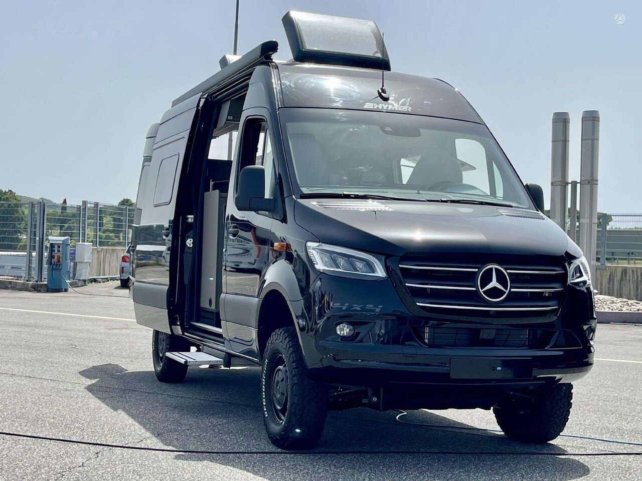 Hymer Grand Canyon S 4x4 - Kombi avtodom: slika 1 Hymer Grand Canyon S 4x4 - Kombi avtodom: slika 1