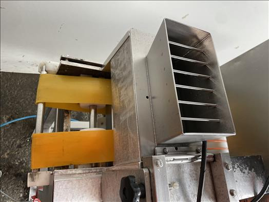 AFT buttering machine - Pekarska oprema: slika 4 AFT buttering machine - Pekarska oprema: slika 4