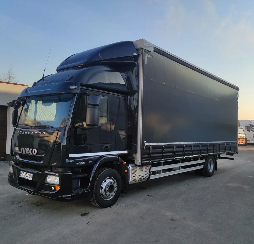 Iveco EUROCARGO 160E28 19 PAL. / FIRANKA / MANUAL / - Tovornjak s ponjavo: slika 1 Iveco EUROCARGO 160E28 19 PAL. / FIRANKA / MANUAL / - Tovornjak s ponjavo: slika 1