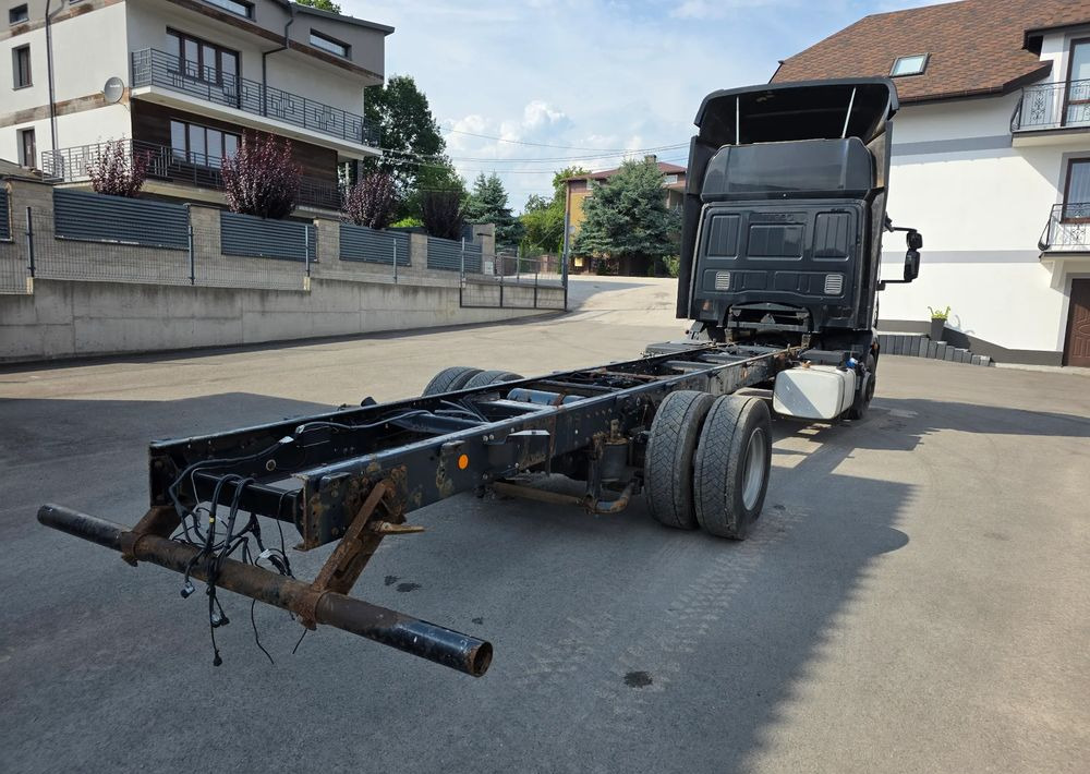 Tovornjak s ponjavo Iveco EUROCARGO 160E28  RAMA DO ZABUDOWY/  LAWETA / MANUAL /: slika 6