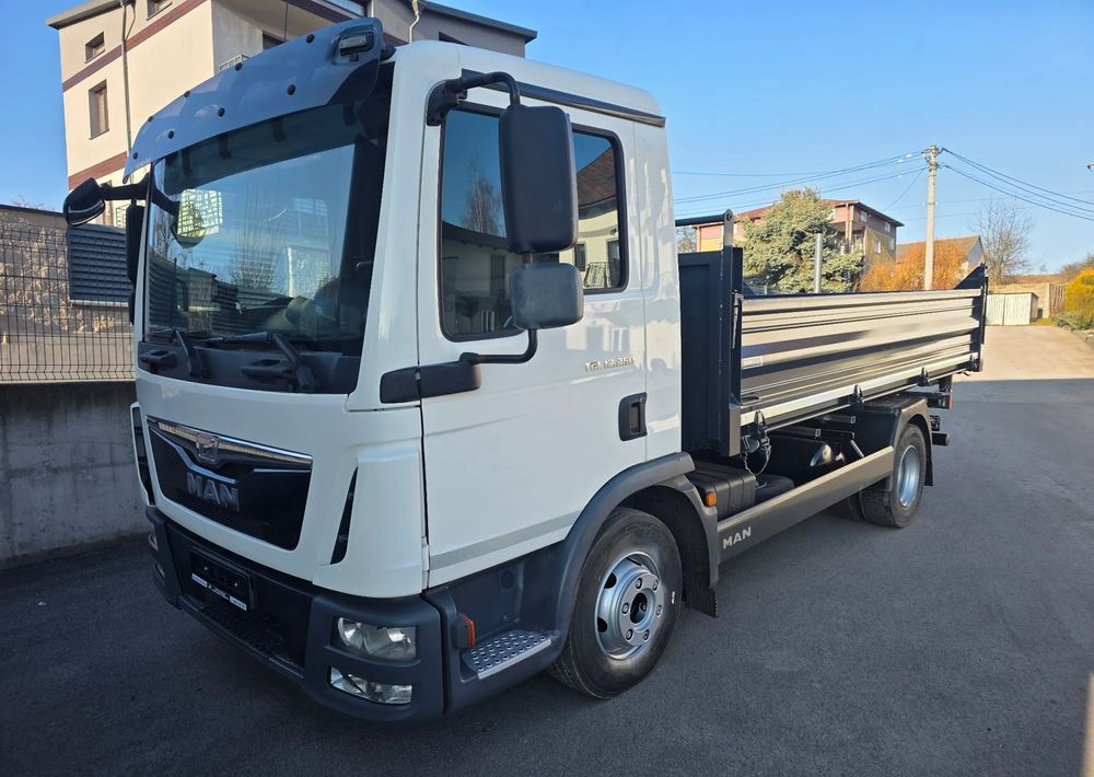 MAN TGL 12.250 /12.220 / ATEGO/ WYWROTKA / 2016 / NOWA ZABUDOWA - Tovornjak prekucnik: slika 1 MAN TGL 12.250 /12.220 / ATEGO/ WYWROTKA / 2016 / NOWA ZABUDOWA - Tovornjak prekucnik: slika 1