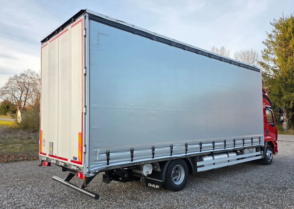 DAF LF 290 / WINDA / 16TON DMC / 3M WYSOKOŚĆ / JUMBO / FIRANKA / SYPIALKA / AUTOMAT / JEDEN WŁAŚCICIE / EURO 6 / 2017/ SPROWADZONY / 19 PALET / DUŻA ŁADOWNOŚĆ / - Tovornjak s ponjavo: slika 5 DAF LF 290 / WINDA / 16TON DMC / 3M WYSOKOŚĆ / JUMBO / FIRANKA / SYPIALKA / AUTOMAT / JEDEN WŁAŚCICIE / EURO 6 / 2017/ SPROWADZONY / 19 PALET / DUŻA ŁADOWNOŚĆ / - Tovornjak s ponjavo: slika 5