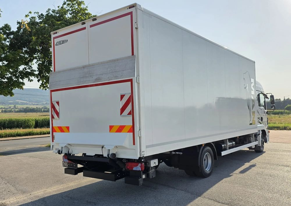 MAN TGL 12.250 / KONTENER / IZOTERMA / WINDA / 2019R / EURO 6 / PEŁEN SERWIS / 6 TON ŁADOWNOŚĆ / SPROWADZONY / ZADBANY / JAK NOWY / KSIĄŻKA SERWISOWA / E6 / 17 PALET - Tovornjak zabojnik: slika 5 MAN TGL 12.250 / KONTENER / IZOTERMA / WINDA / 2019R / EURO 6 / PEŁEN SERWIS / 6 TON ŁADOWNOŚĆ / SPROWADZONY / ZADBANY / JAK NOWY / KSIĄŻKA SERWISOWA / E6 / 17 PALET - Tovornjak zabojnik: slika 5
