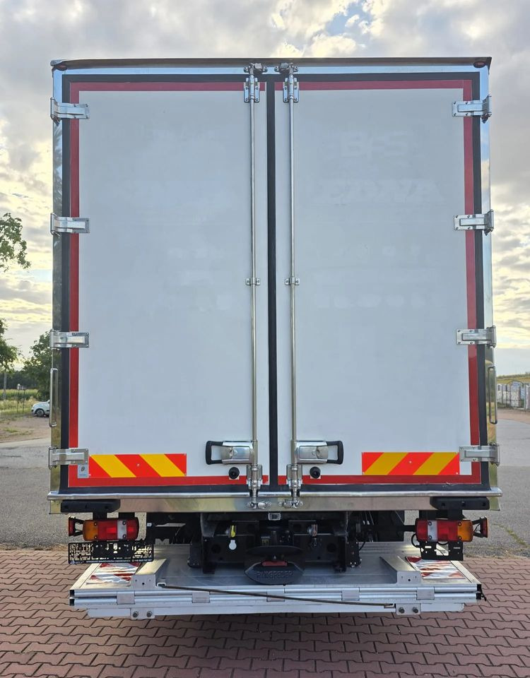 MAN TGM 15.250 / CHŁODNIA / WINDA / 2018 ROK / 230 TYŚ KM / BOCZNE DRZWI / AUTOMAT / SPROWADZONY / E6 / 18 EUROPALET/ - Tovornjak hladilnik: slika 5 MAN TGM 15.250 / CHŁODNIA / WINDA / 2018 ROK / 230 TYŚ KM / BOCZNE DRZWI / AUTOMAT / SPROWADZONY / E6 / 18 EUROPALET/ - Tovornjak hladilnik: slika 5