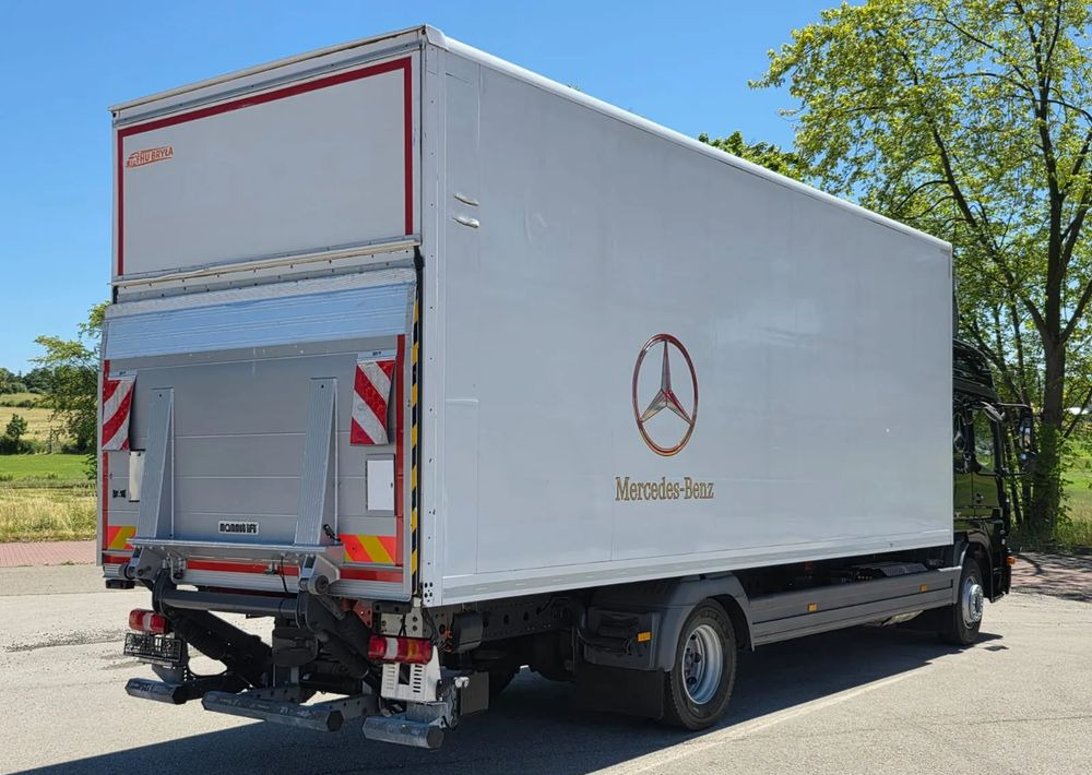 Mercedes-Benz ATEGO 1527/1530/IZOTERMA/WINDA/SPROWADZONY/E6/PIERWSZY WŁAŚCICIEL/AUTOMAT/18EURO PALET/STAN BARDZO DOBRY - Tovornjak hladilnik: slika 4 Mercedes-Benz ATEGO 1527/1530/IZOTERMA/WINDA/SPROWADZONY/E6/PIERWSZY WŁAŚCICIEL/AUTOMAT/18EURO PALET/STAN BARDZO DOBRY - Tovornjak hladilnik: slika 4
