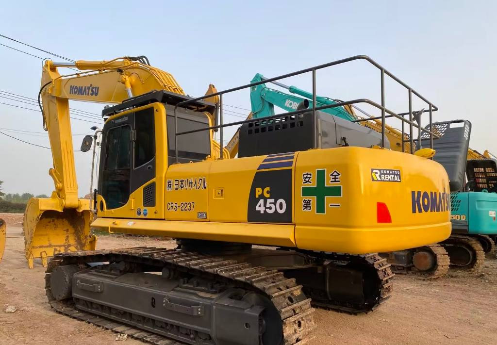 KOMATSU PC 450-8 - Bager goseničar: slika 1 KOMATSU PC 450-8 - Bager goseničar: slika 1