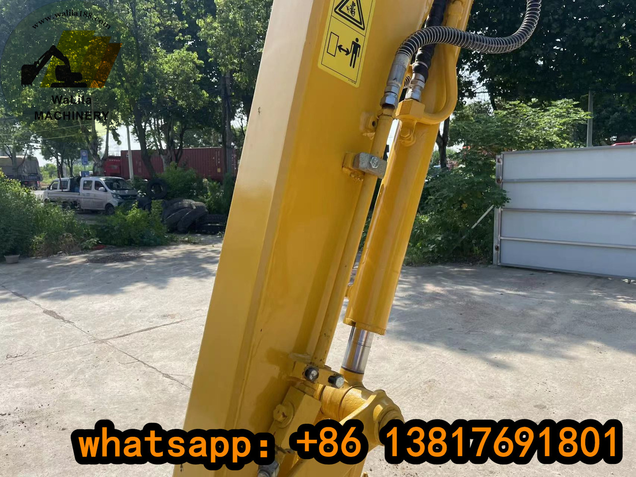 KOMATSU PC40MR - Mini bager: slika 2 KOMATSU PC40MR - Mini bager: slika 2