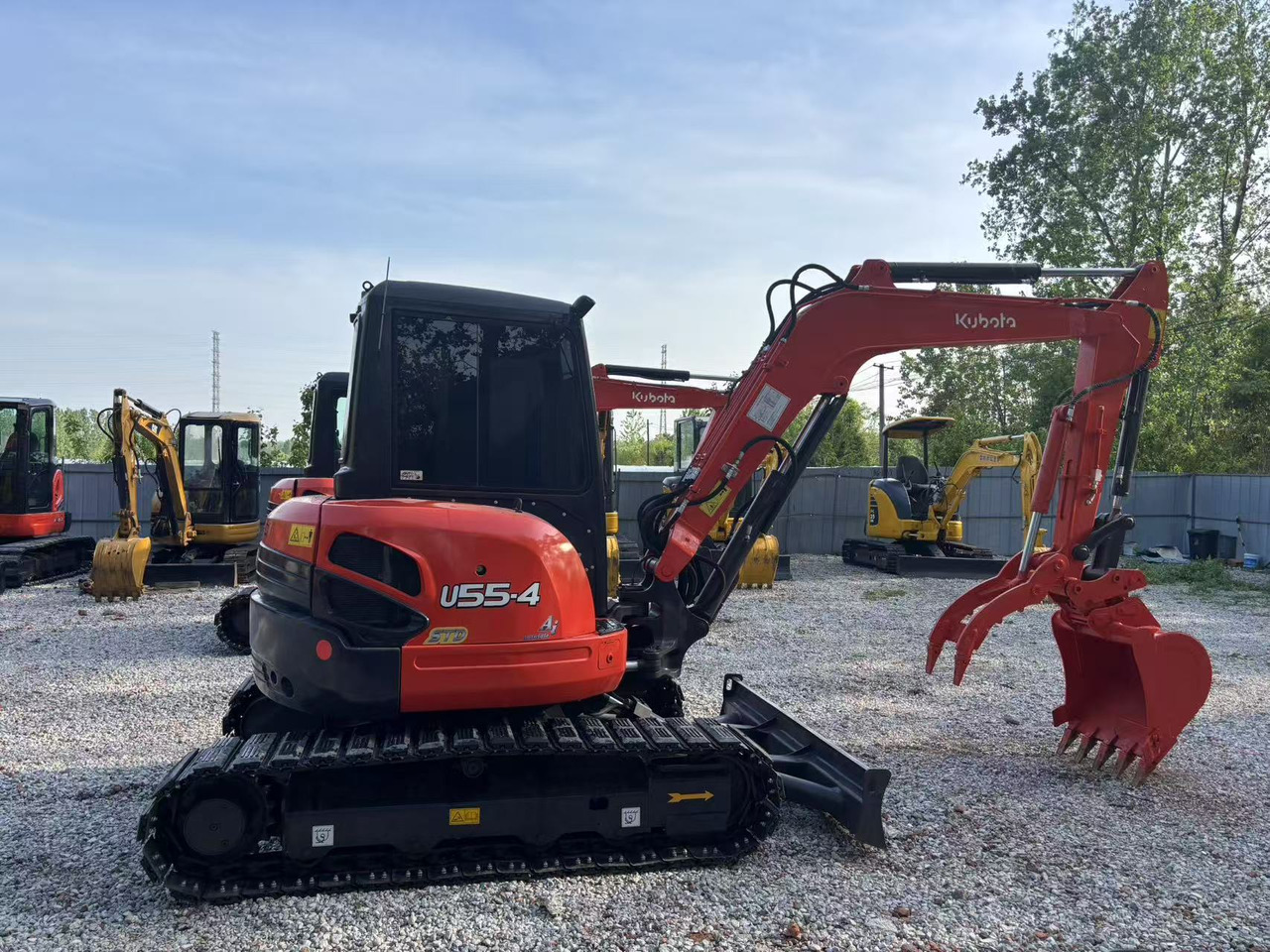 KUBOTA U55-4 - Mini bager: slika 2 KUBOTA U55-4 - Mini bager: slika 2