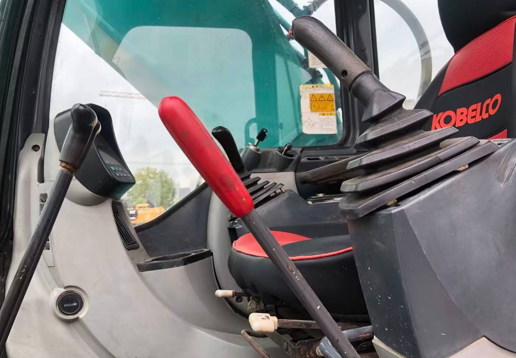 Kobelco SK 210-8 - Bager goseničar: slika 5 Kobelco SK 210-8 - Bager goseničar: slika 5