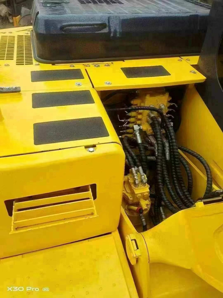 Komatsu PC 130-7 PC130 PC130-7 - Bager goseničar: slika 5 Komatsu PC 130-7 PC130 PC130-7 - Bager goseničar: slika 5