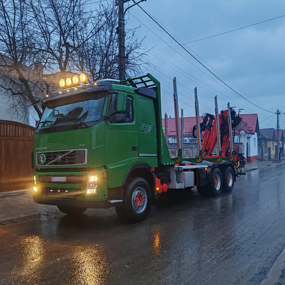 VOLVO FH12 - Tovornjak za prevoz lesa, Tovornjak z dvigalom: slika 3 VOLVO FH12 - Tovornjak za prevoz lesa, Tovornjak z dvigalom: slika 3