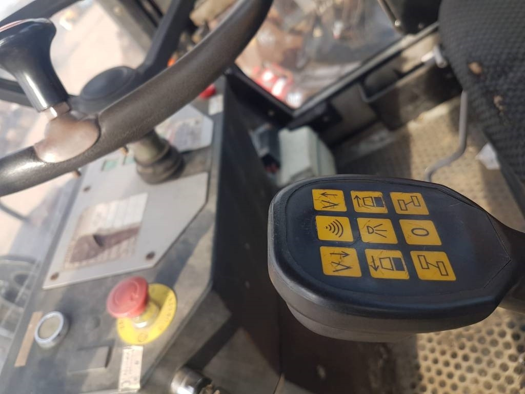 Cestni valjar Ammann AV 95: slika 9 Cestni valjar Ammann AV 95: slika 9