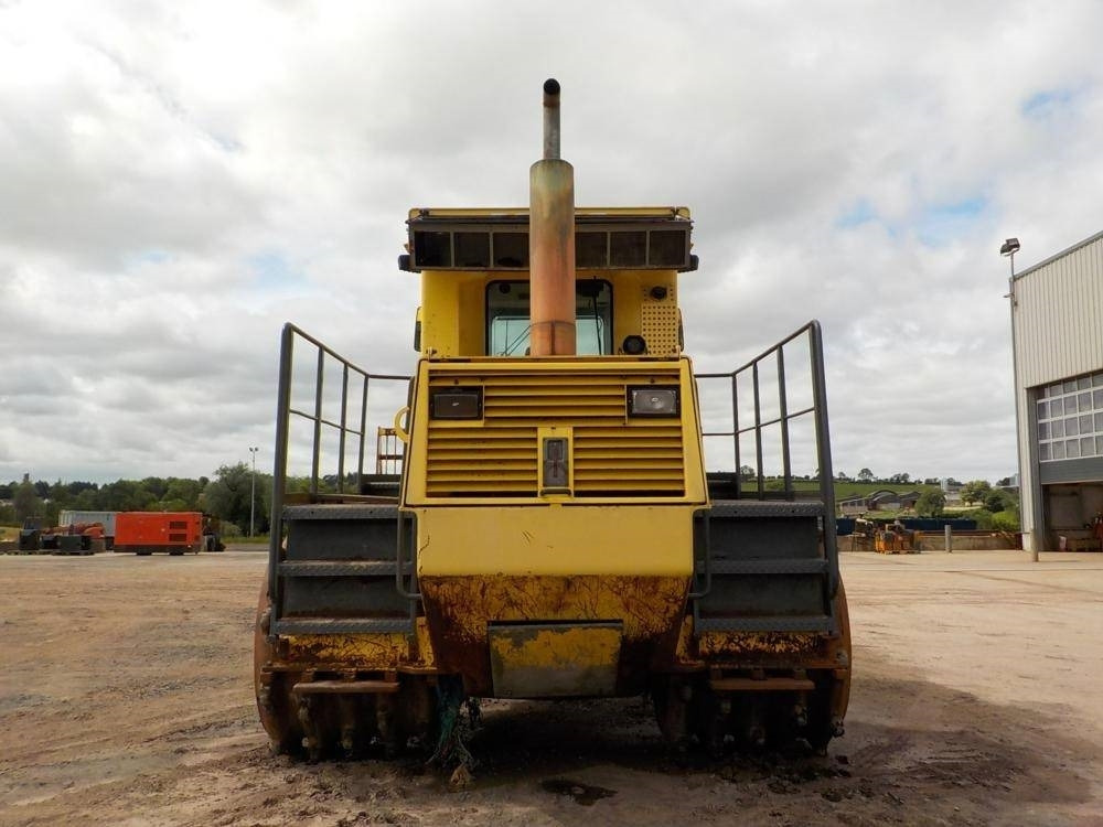 Kompaktor Bomag BC 671 RB: slika 7 Kompaktor Bomag BC 671 RB: slika 7