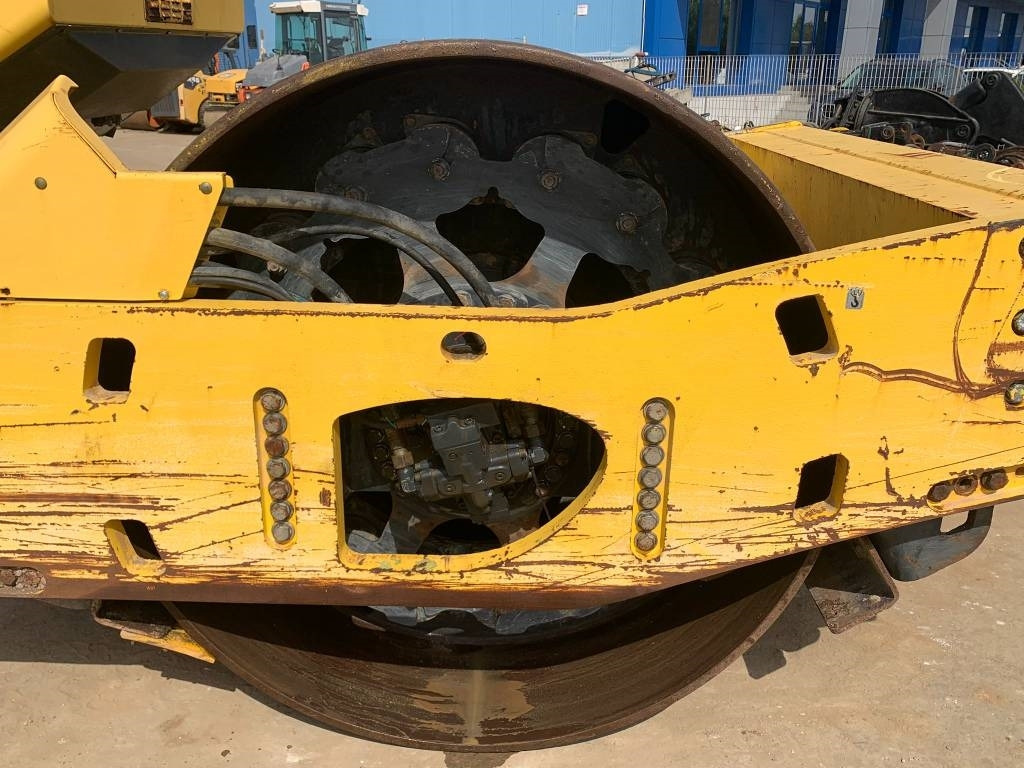 Bomag BW 219 D H-4 - Kompaktor: slika 4 Bomag BW 219 D H-4 - Kompaktor: slika 4