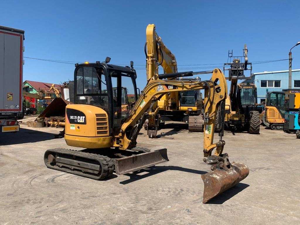 CAT 302.7 CR  - Mini bager: slika 2 CAT 302.7 CR  - Mini bager: slika 2