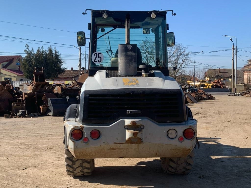 CAT 908H - Kolesni nakladalec: slika 4 CAT 908H - Kolesni nakladalec: slika 4