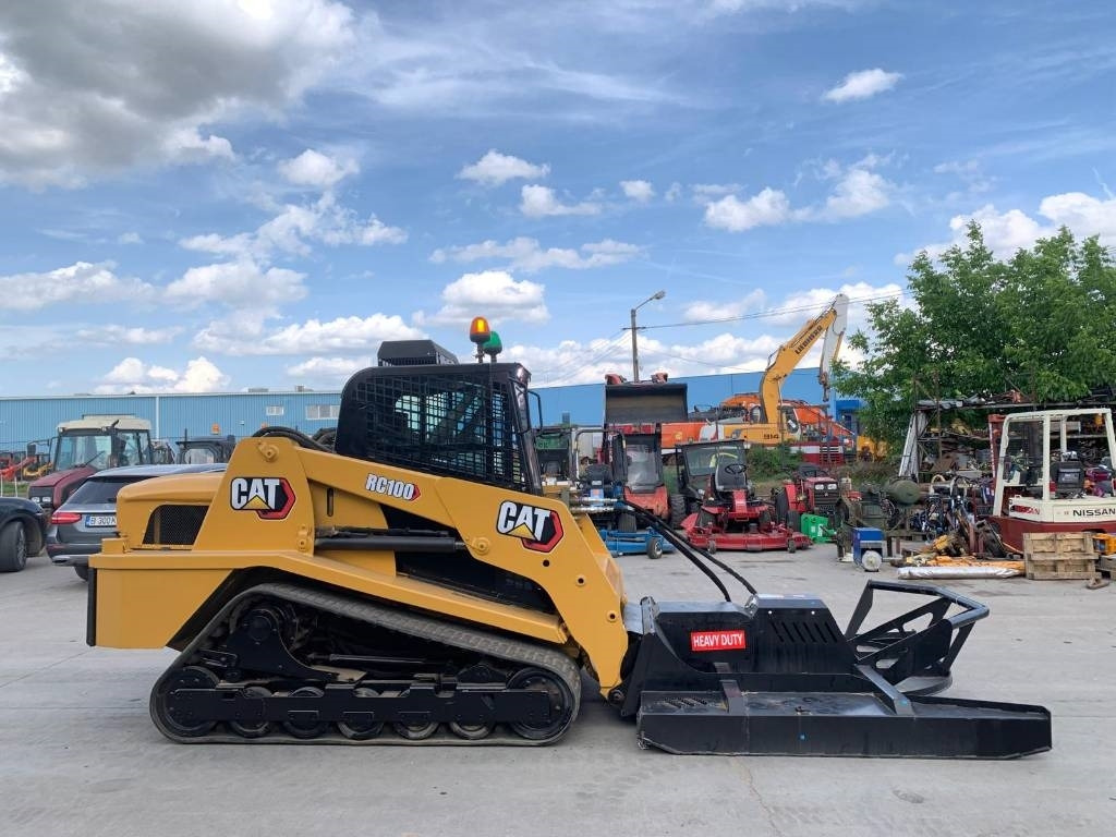 CAT ASV RC100 - Mini nakladalec: slika 3 CAT ASV RC100 - Mini nakladalec: slika 3