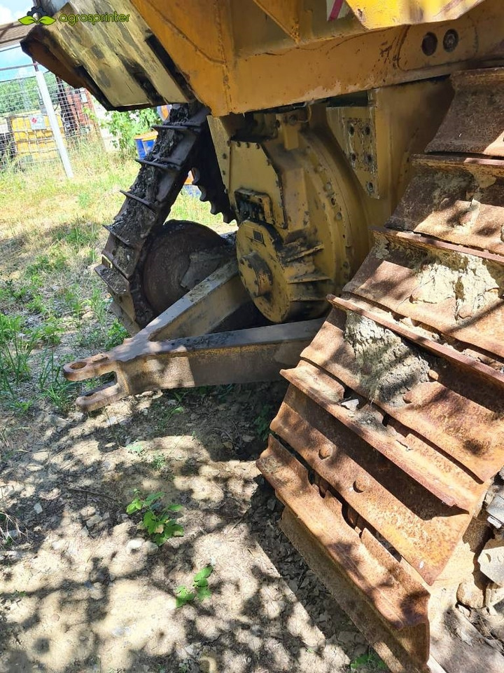 CAT D 6 R XL - Buldožer: slika 4 CAT D 6 R XL - Buldožer: slika 4