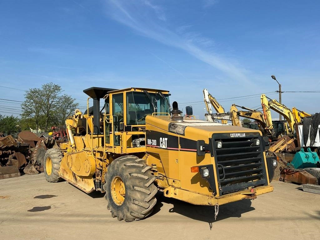 CAT RM 300 - Stabilizator tal: slika 4 CAT RM 300 - Stabilizator tal: slika 4