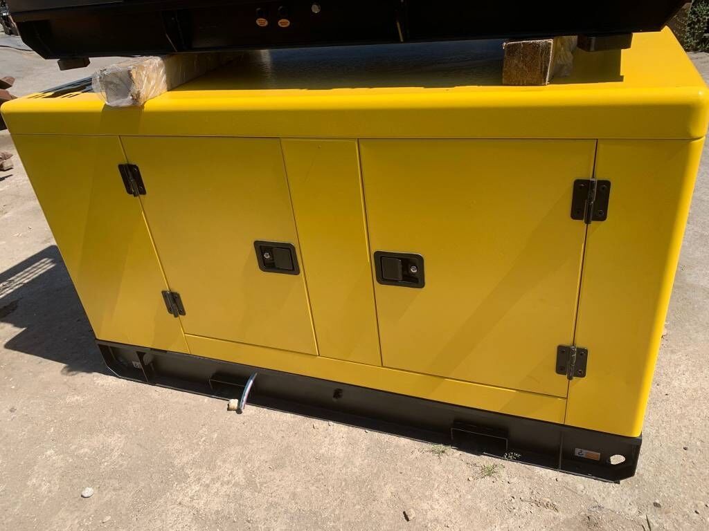 Compal VG-R30 Compal VG-R30 - Generator: slika 2 Compal VG-R30 Compal VG-R30 - Generator: slika 2