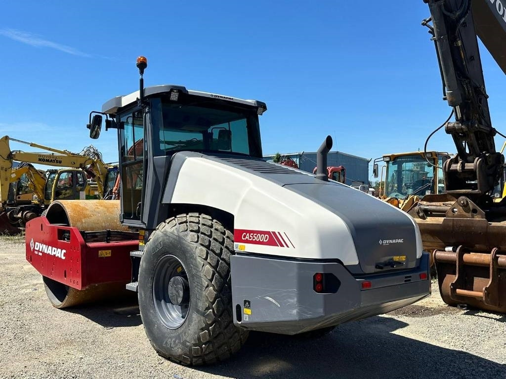 Dynapac CA 5500D - Kompaktor: slika 5 Dynapac CA 5500D - Kompaktor: slika 5