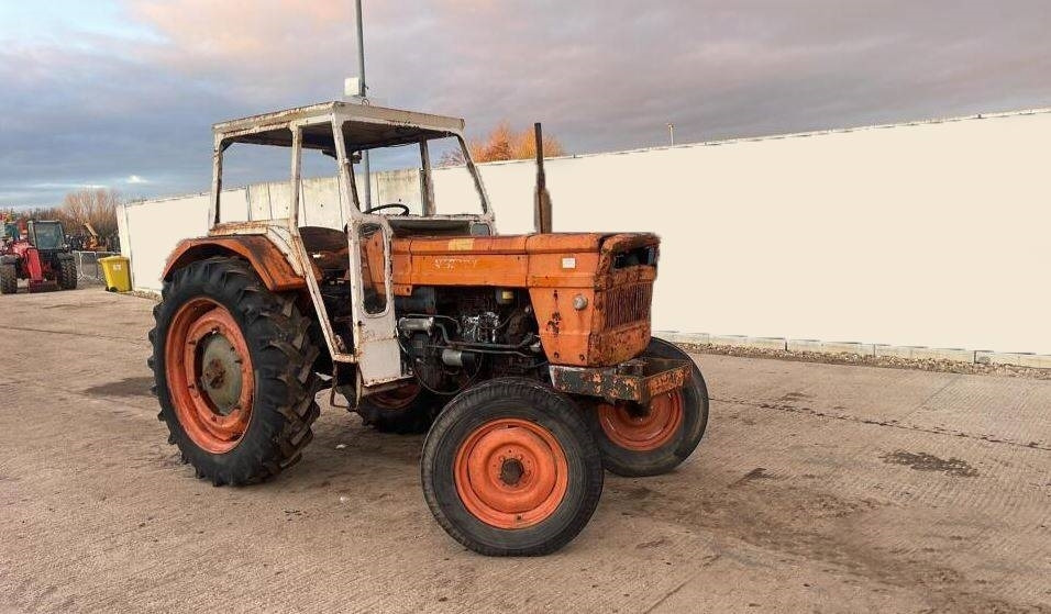 Fiat 670 - Traktor: slika 1 Fiat 670 - Traktor: slika 1