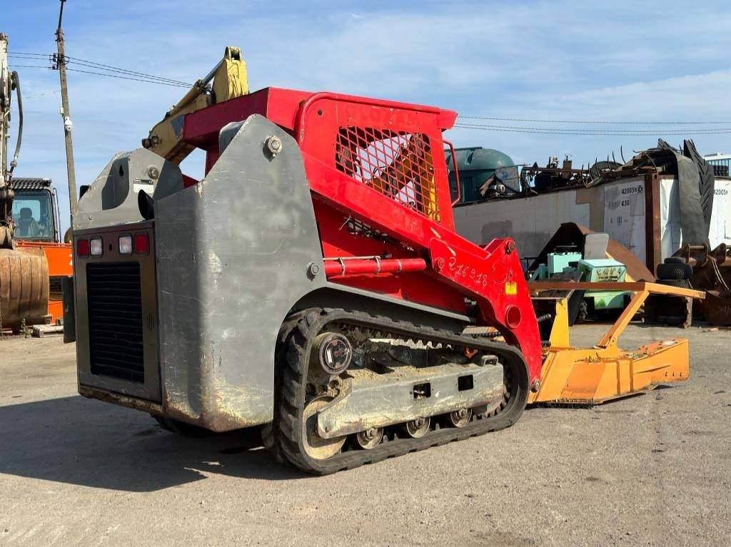 Gehl RT 175+Landhonor Forestry Mulcher - Kompaktni nakladalnik na gosenicah: slika 5 Gehl RT 175+Landhonor Forestry Mulcher - Kompaktni nakladalnik na gosenicah: slika 5