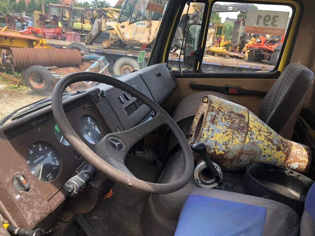 Mercedes-Benz 814 - Gradbeni stroj, Tovornjak: slika 5 Mercedes-Benz 814 - Gradbeni stroj, Tovornjak: slika 5