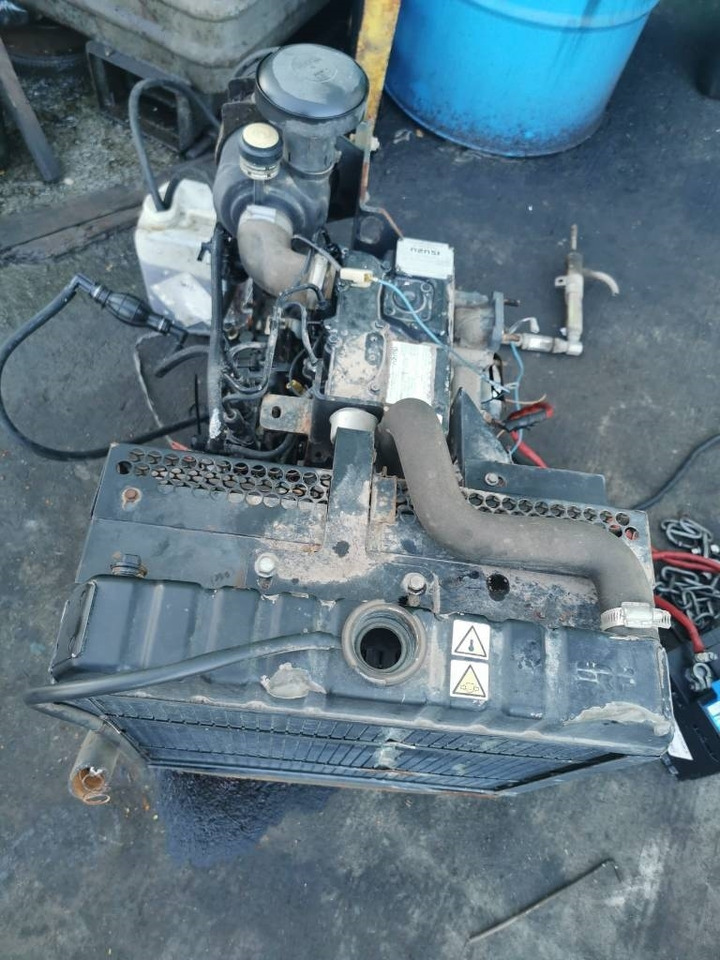 Isuzu 3CA1-AZP01 - Motor za Gradbeni stroj: slika 2 Isuzu 3CA1-AZP01 - Motor za Gradbeni stroj: slika 2