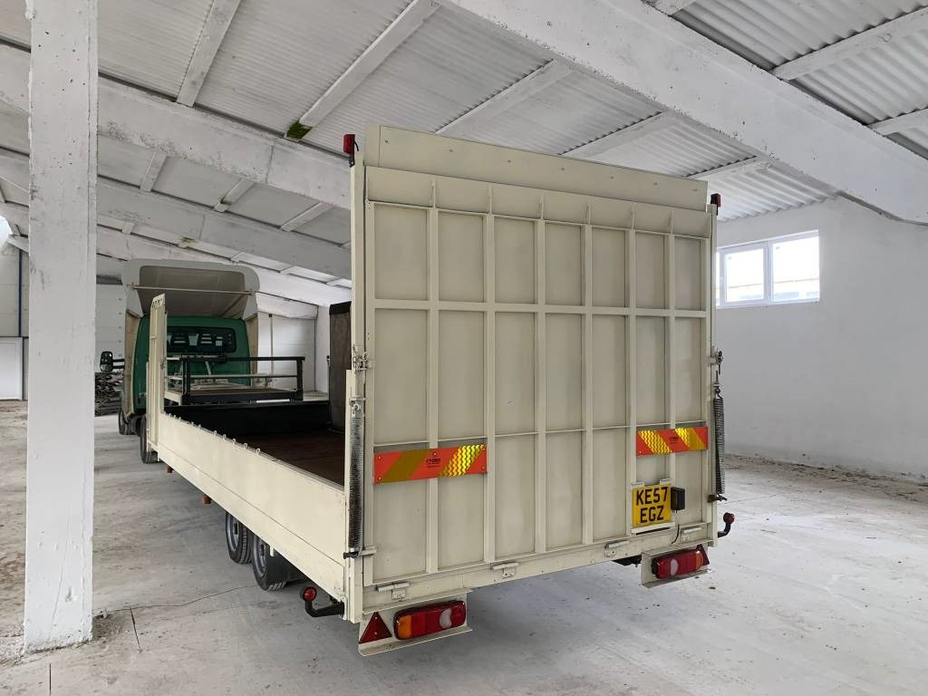 Mini vlačilec, Dostavno vozilo z dvojno kabino Iveco 3551: slika 12
