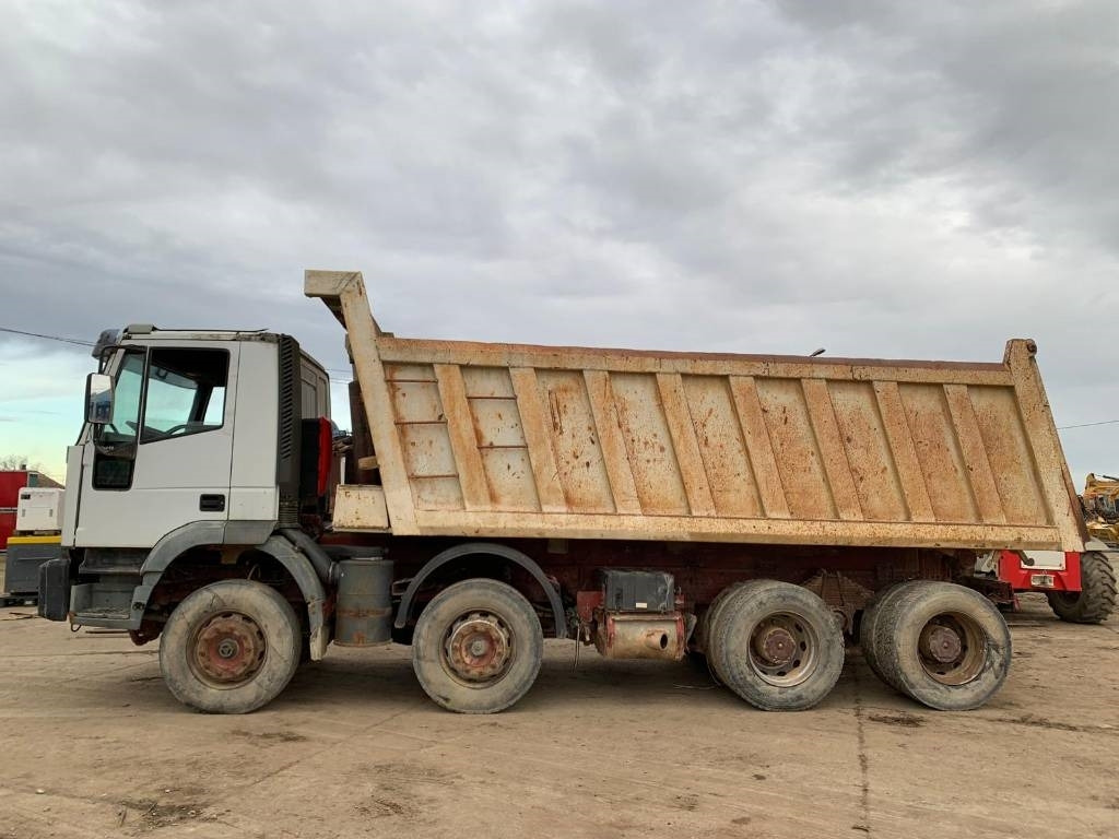 Iveco Eurotech - Tovornjak prekucnik: slika 2 Iveco Eurotech - Tovornjak prekucnik: slika 2