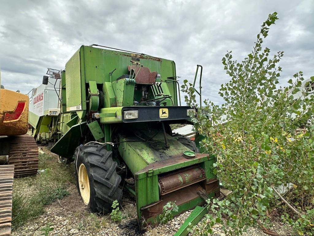 John Deere 952 FOR PARTS - Kombajn harvester: slika 1 John Deere 952 FOR PARTS - Kombajn harvester: slika 1