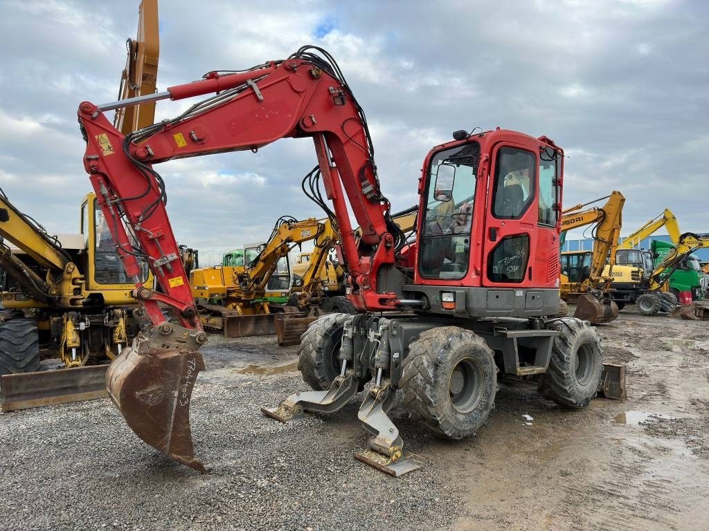 Komatsu PW98MR-8 - Bager na kolesih: slika 1 Komatsu PW98MR-8 - Bager na kolesih: slika 1