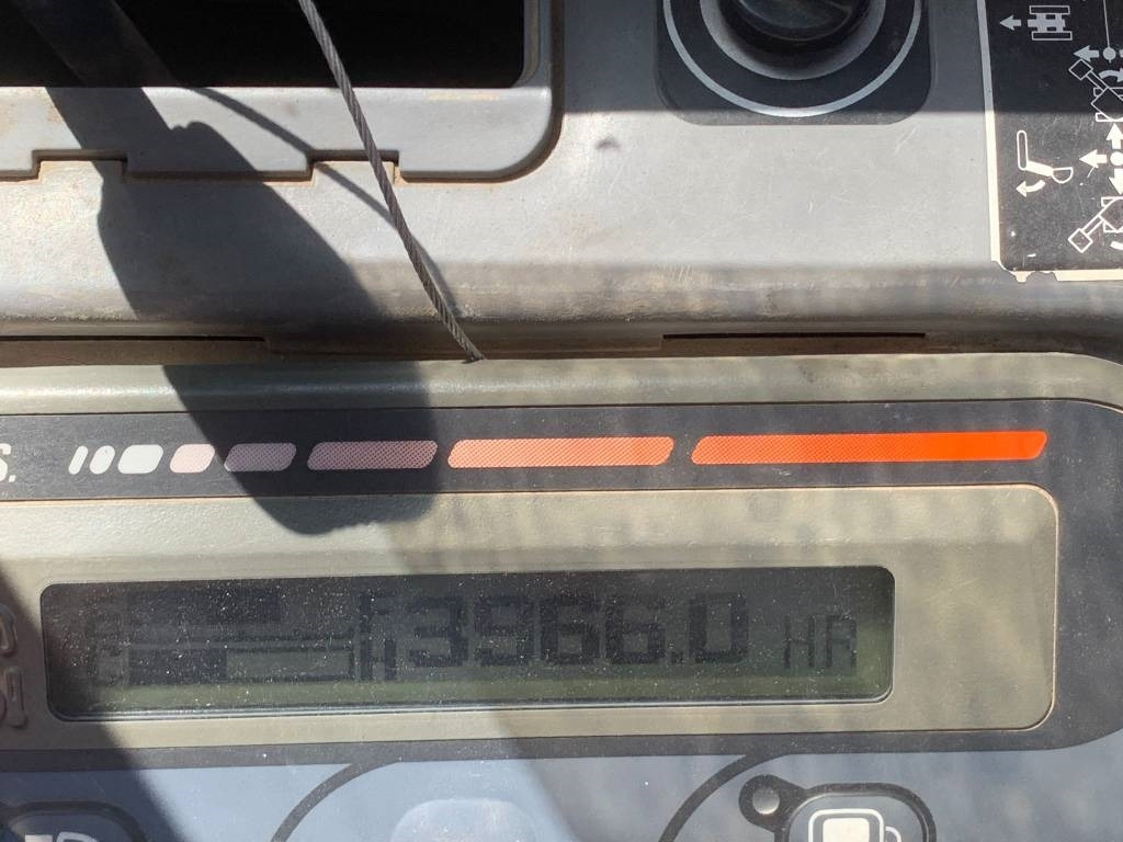 Mini bager Kubota KX 61-3: slika 10 Mini bager Kubota KX 61-3: slika 10