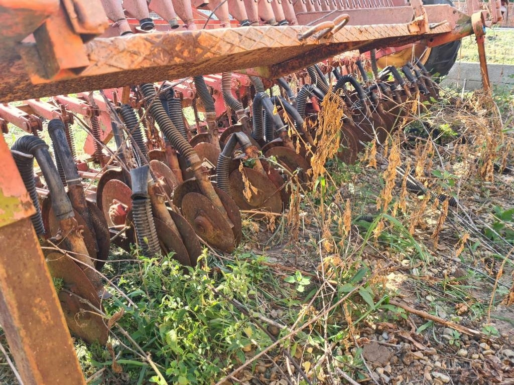 Kuhn 4M - Sejalni kombajn: slika 3 Kuhn 4M - Sejalni kombajn: slika 3