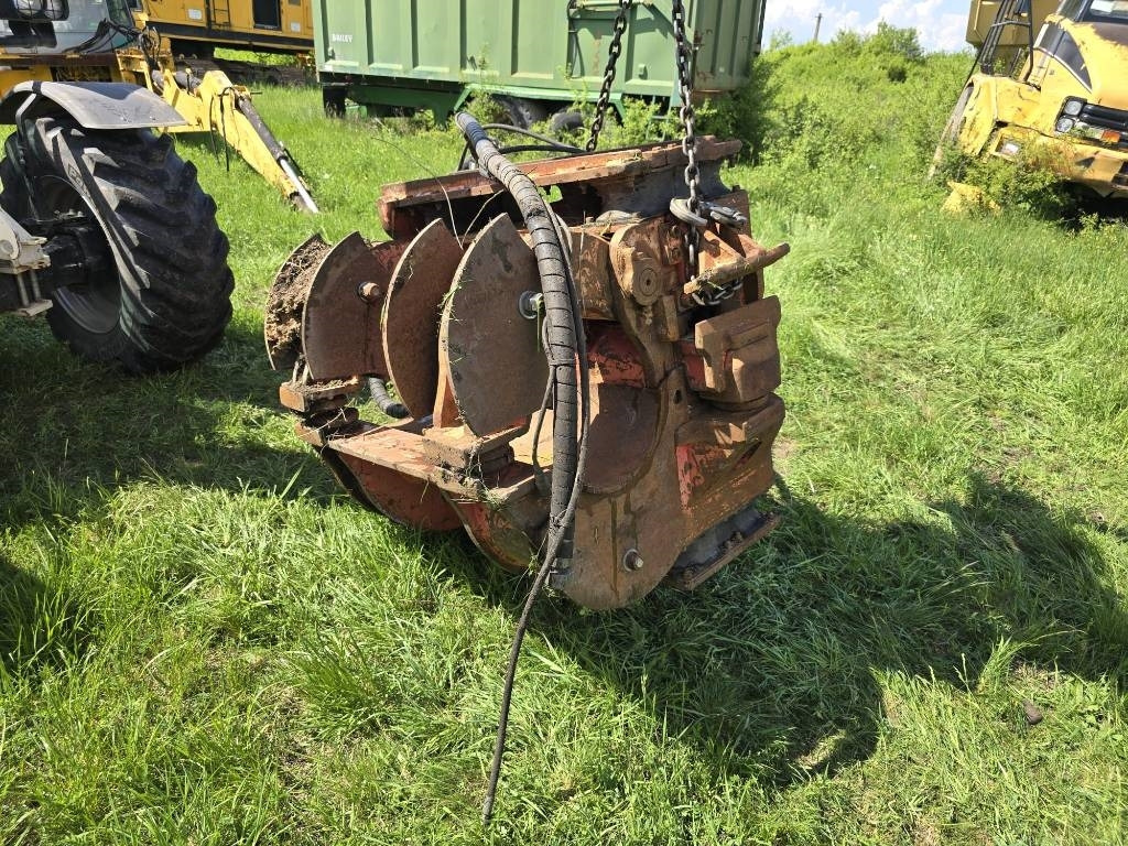 Movax SP60F PILE DRIVER - Pilotno hidravlično kladivo: slika 3 Movax SP60F PILE DRIVER - Pilotno hidravlično kladivo: slika 3