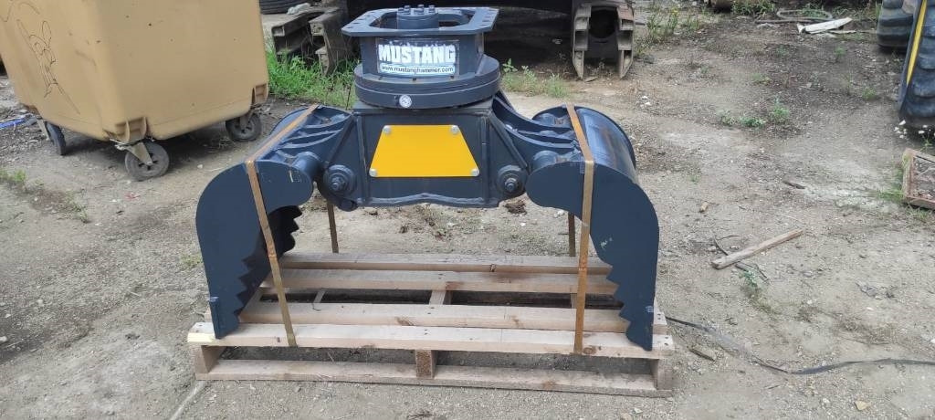 Mustang GRP 250 - Grabež za Gradbeni stroj: slika 1 Mustang GRP 250 - Grabež za Gradbeni stroj: slika 1