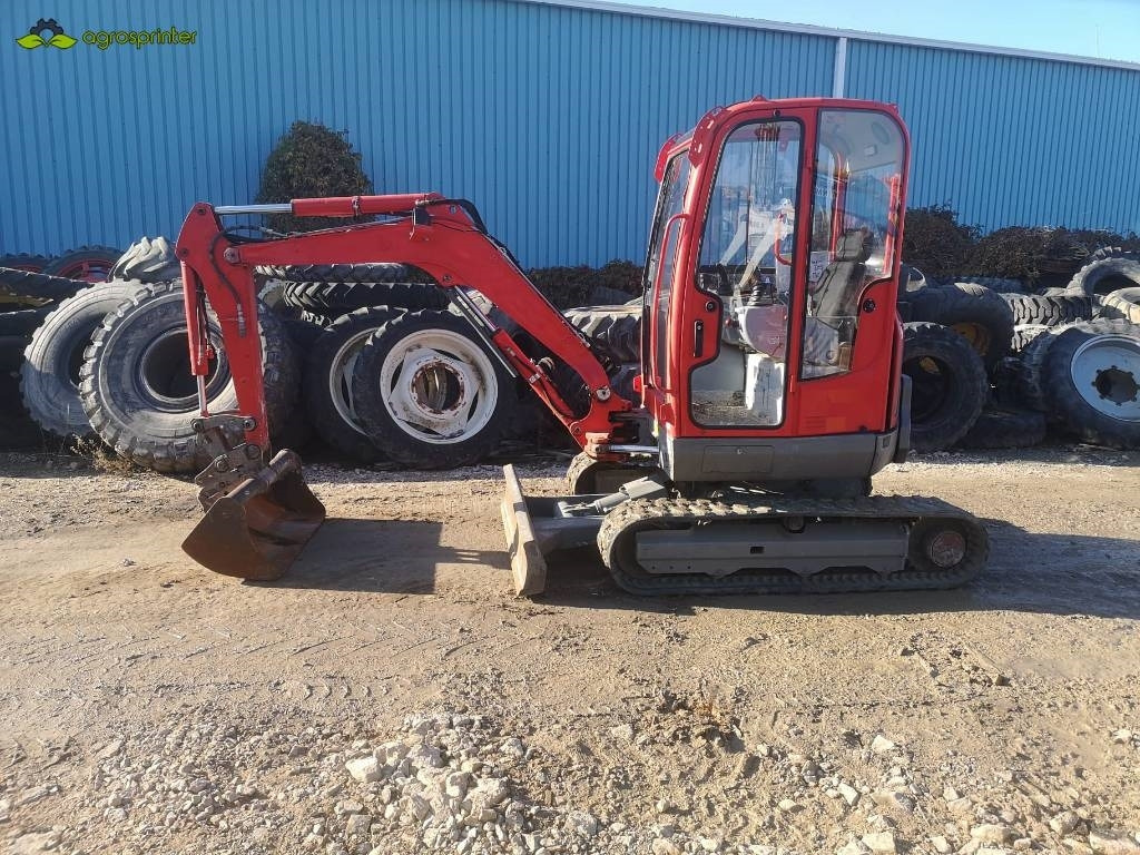Neuson 28 Z 3 - Mini bager: slika 2 Neuson 28 Z 3 - Mini bager: slika 2