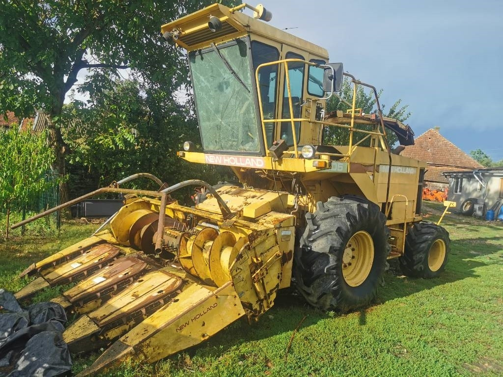 New Holland 2305 - Kombajn harvester: slika 1 New Holland 2305 - Kombajn harvester: slika 1