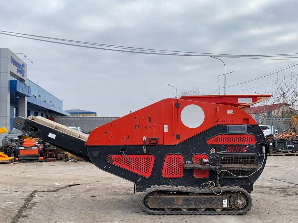 Red Rhino 5000 - Mobilni drobilec: slika 2 Red Rhino 5000 - Mobilni drobilec: slika 2