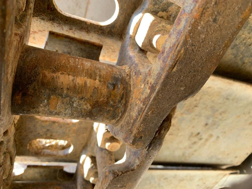 Bager goseničar Terex TC 125: slika 10