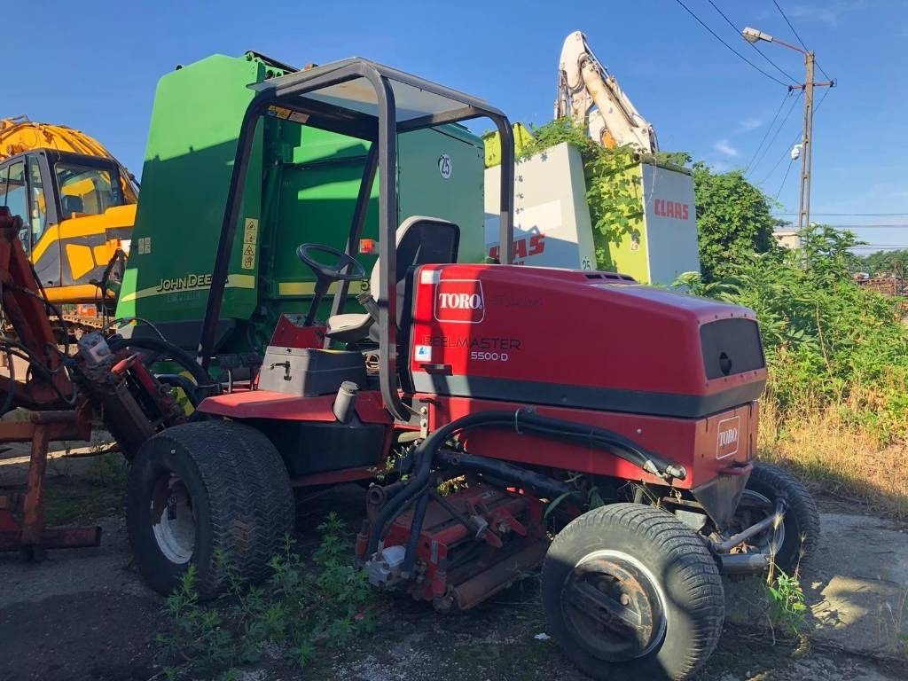 Toro REELMASTER 5500D - Vrtna kosilnica: slika 3 Toro REELMASTER 5500D - Vrtna kosilnica: slika 3