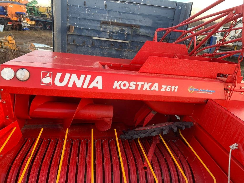 Unia Kostka Z511 NEW - Balirka za kvadratne bale: slika 4 Unia Kostka Z511 NEW - Balirka za kvadratne bale: slika 4