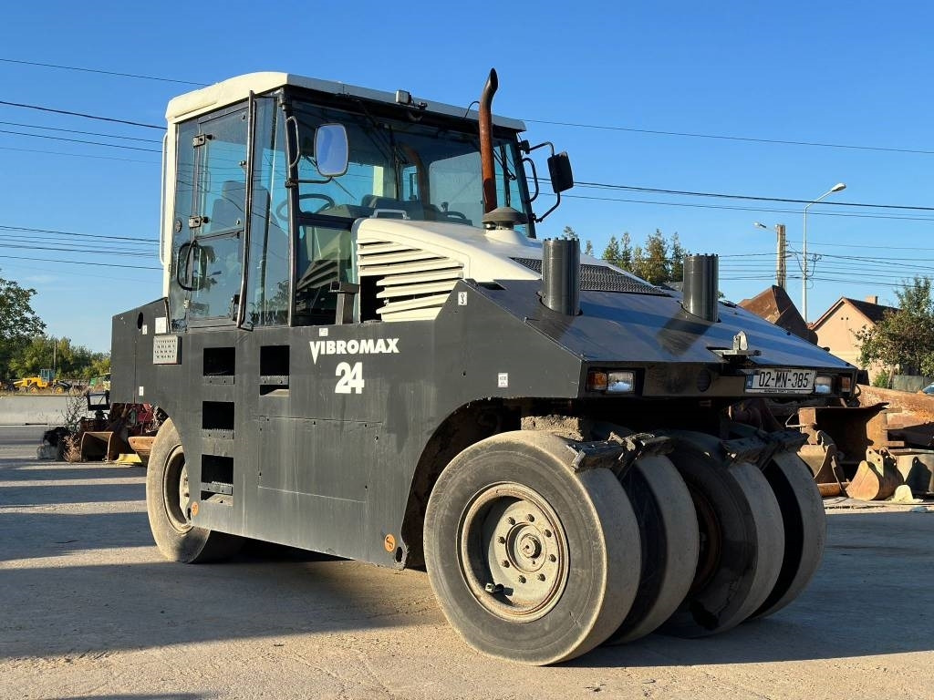 Vibromax W2400 - Pnevmatski valjar: slika 1 Vibromax W2400 - Pnevmatski valjar: slika 1