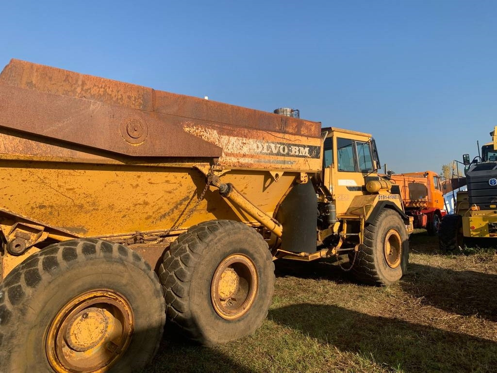 Volvo A 25 C - Zglobni demper: slika 5 Volvo A 25 C - Zglobni demper: slika 5