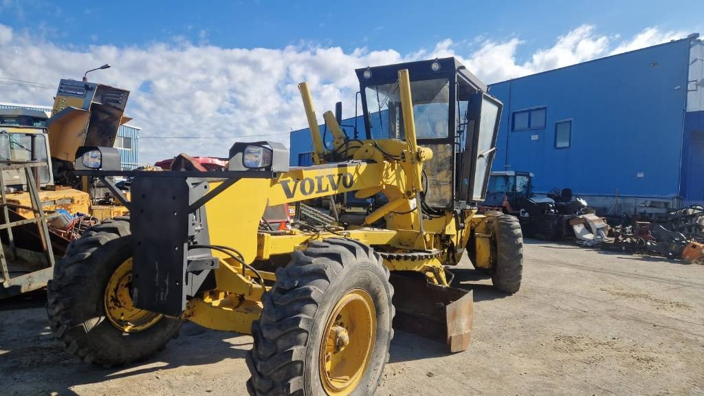 Volvo Champion 720 - Greder: slika 1 Volvo Champion 720 - Greder: slika 1