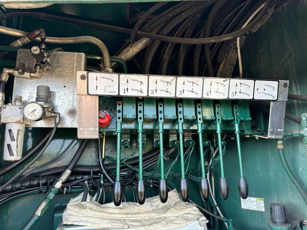 Črpalka za beton Volvo FM 480: slika 7